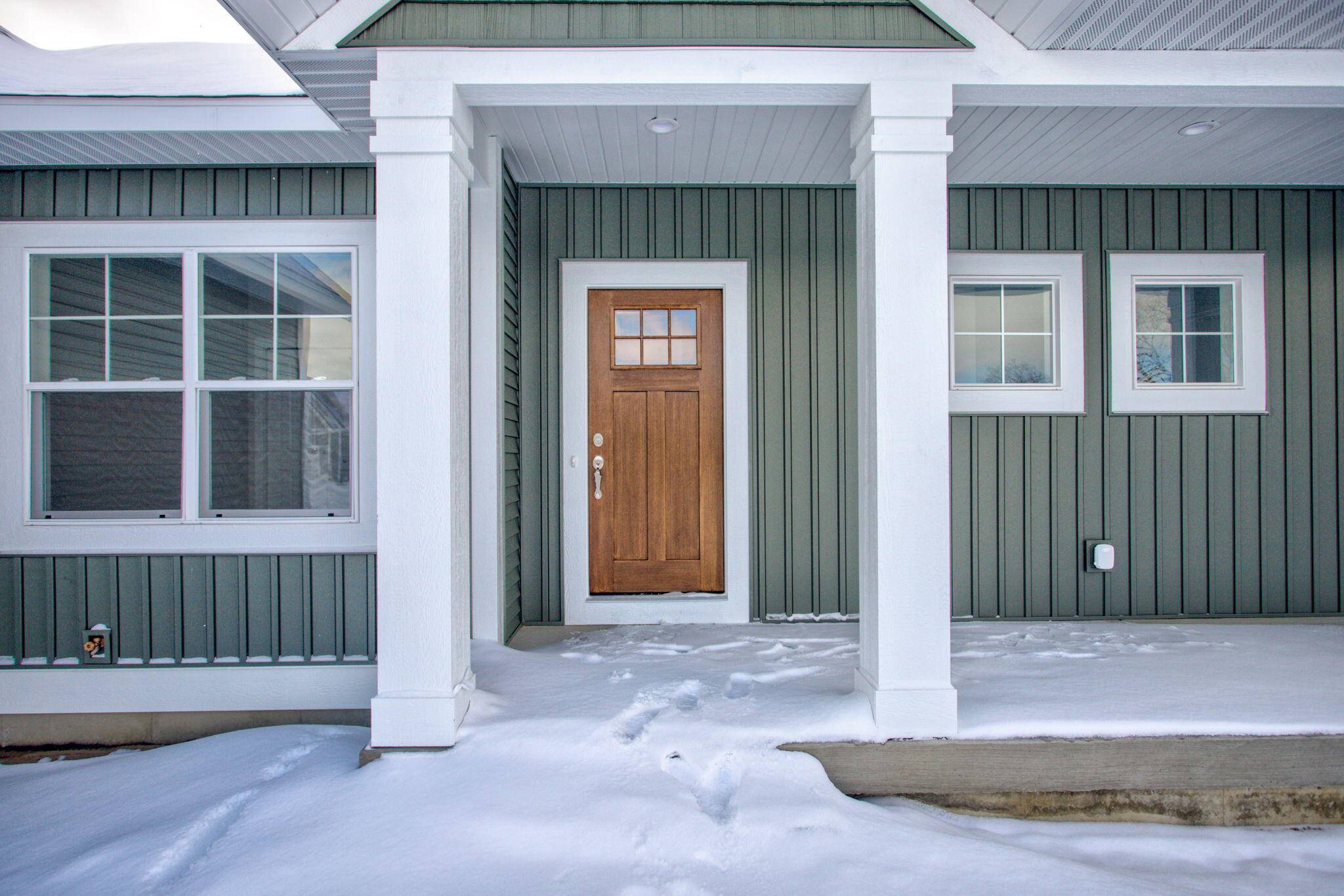 Zeeland, MI 49464,2735 Reagan AVE