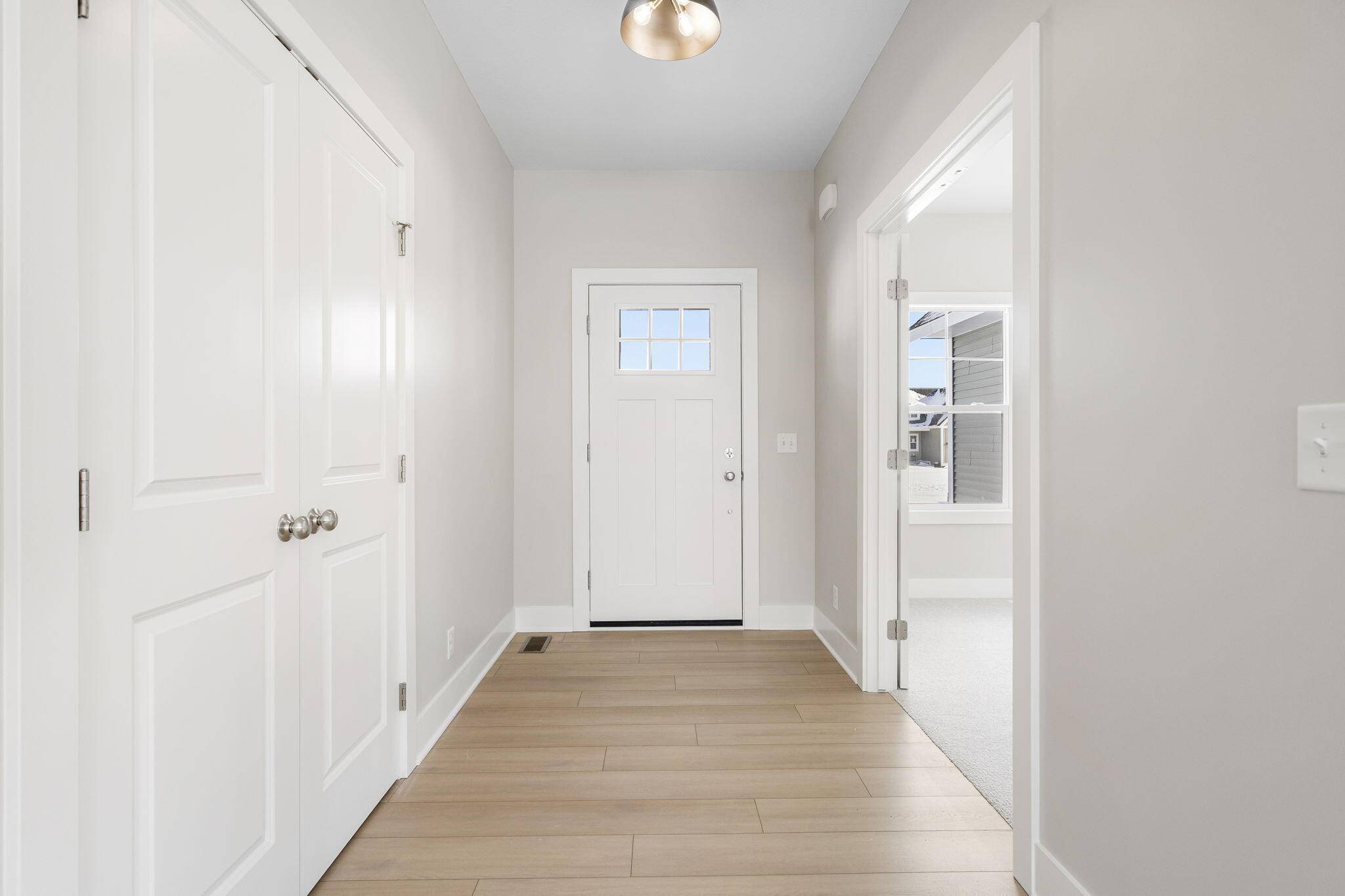 Zeeland, MI 49464,2735 Reagan AVE