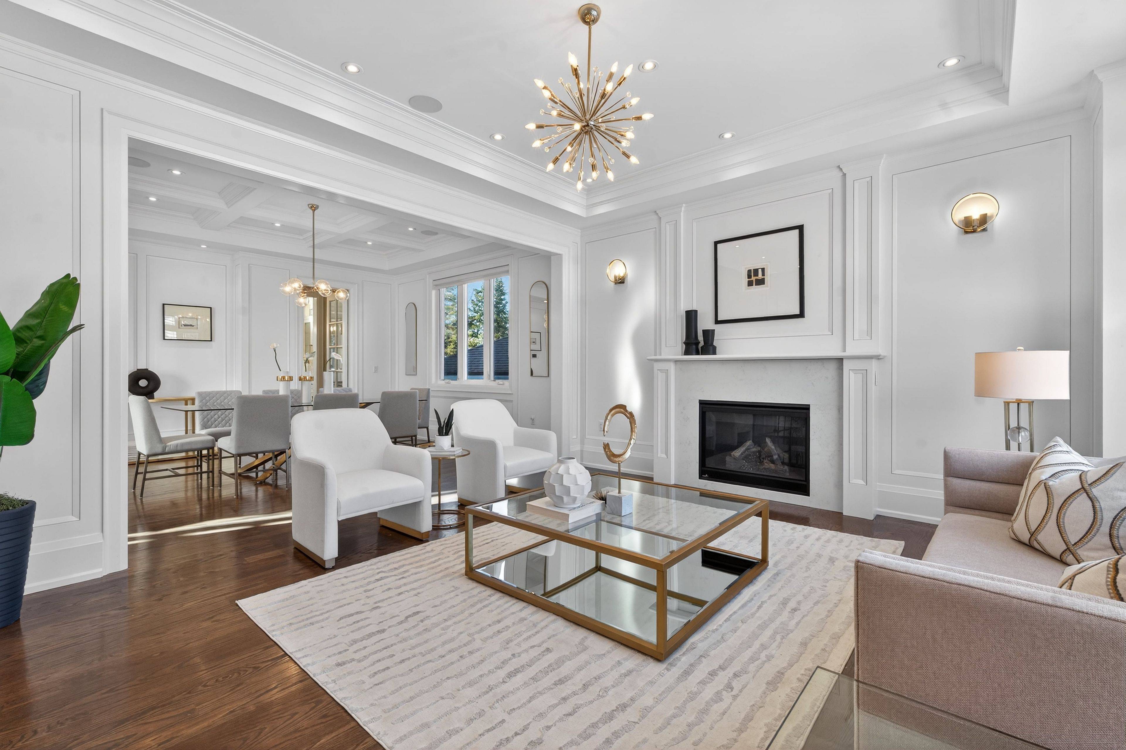 Toronto C14, ON M2N 4Z2,210 Willowdale AVE