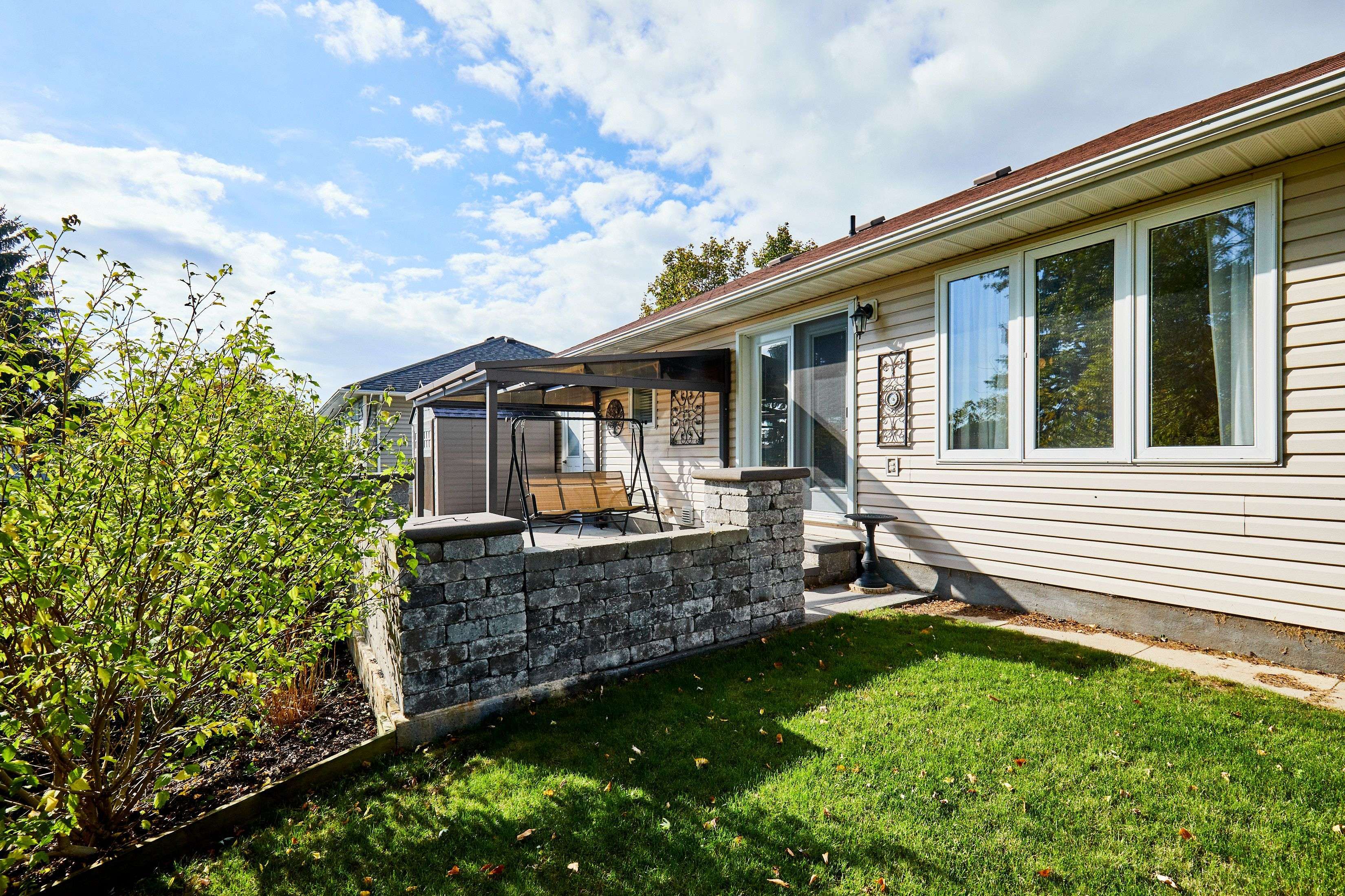 Clarington, ON L1B 1B8,91A Wilmot TRL E