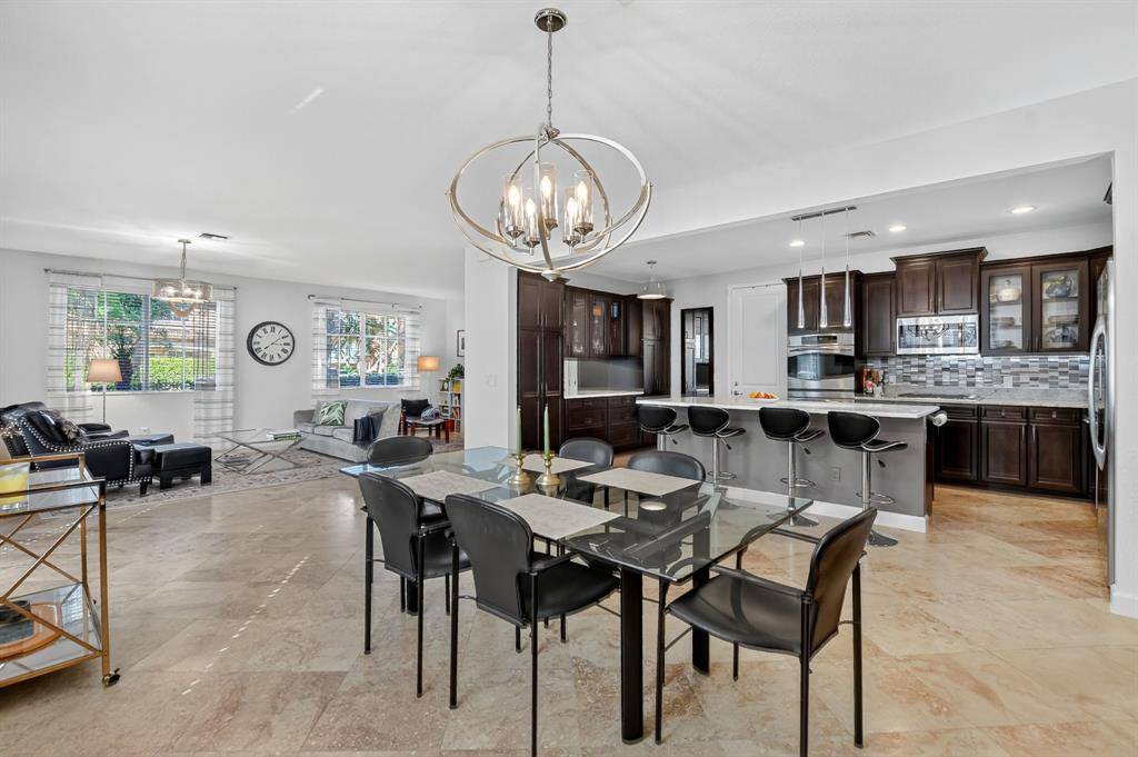 Boca Raton, FL 33432,591 NW LIBRARY COMMONS WAY