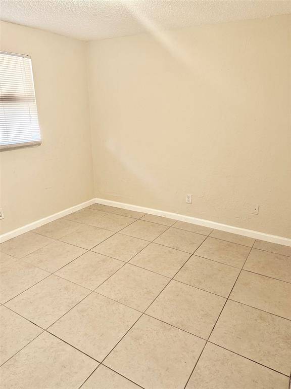 Fort Lauderdale, FL 33311,2770 NW 14th Ct #1B