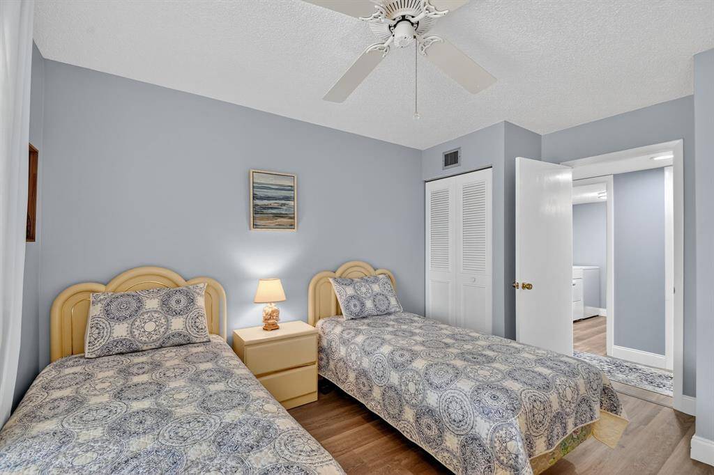 Greenacres, FL 33415,813 Sky Pine Way #D2