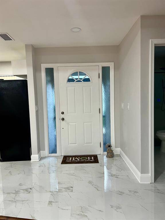 Boca Raton, FL 33433,8951 SW 19th St #B