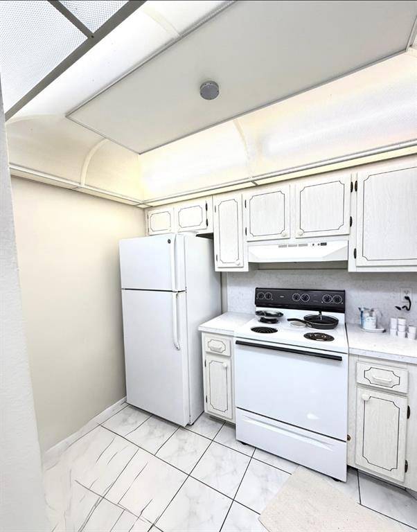 Sunrise, FL 33322,3091 E Sunrise Lakes Dr #101