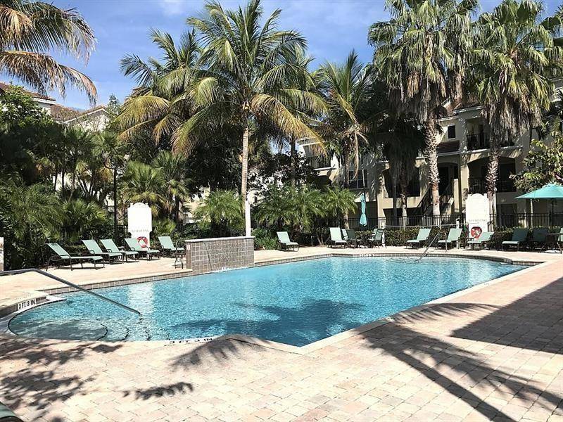 Coral Springs, FL 33067,5860 W Sample Rd #301