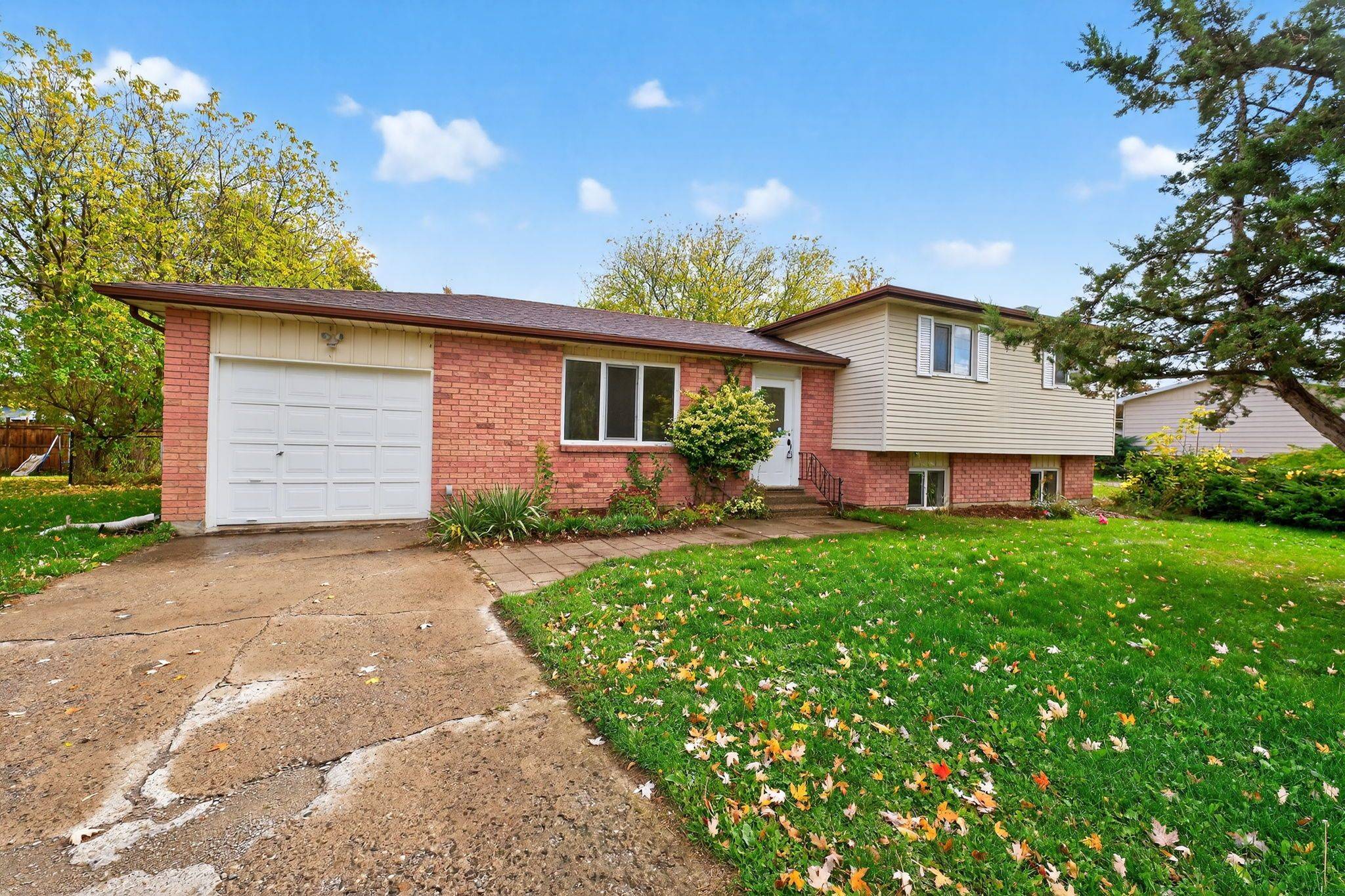 Clearview, ON L0M 1S0,1087 County Rd 42 N/A