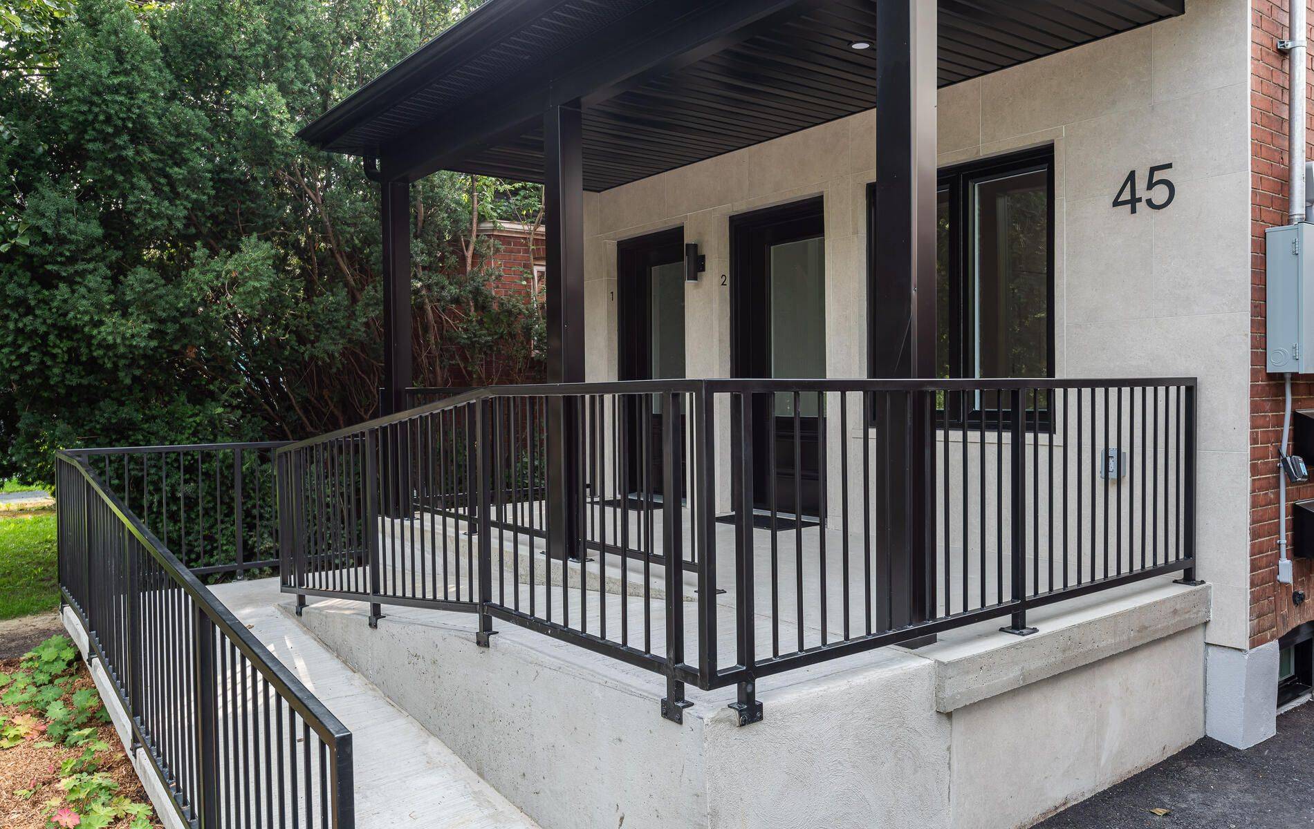 Toronto W04, ON M6N 2V6,45 Astoria AVE #2