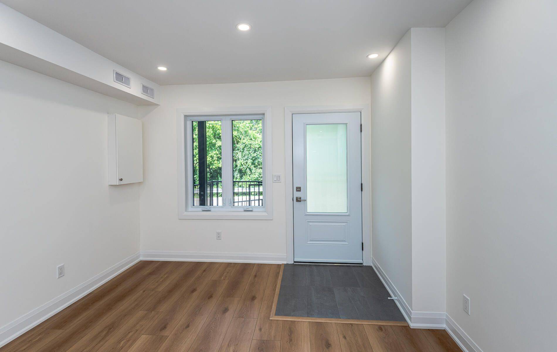 Toronto W04, ON M6N 2V6,45 Astoria AVE #2