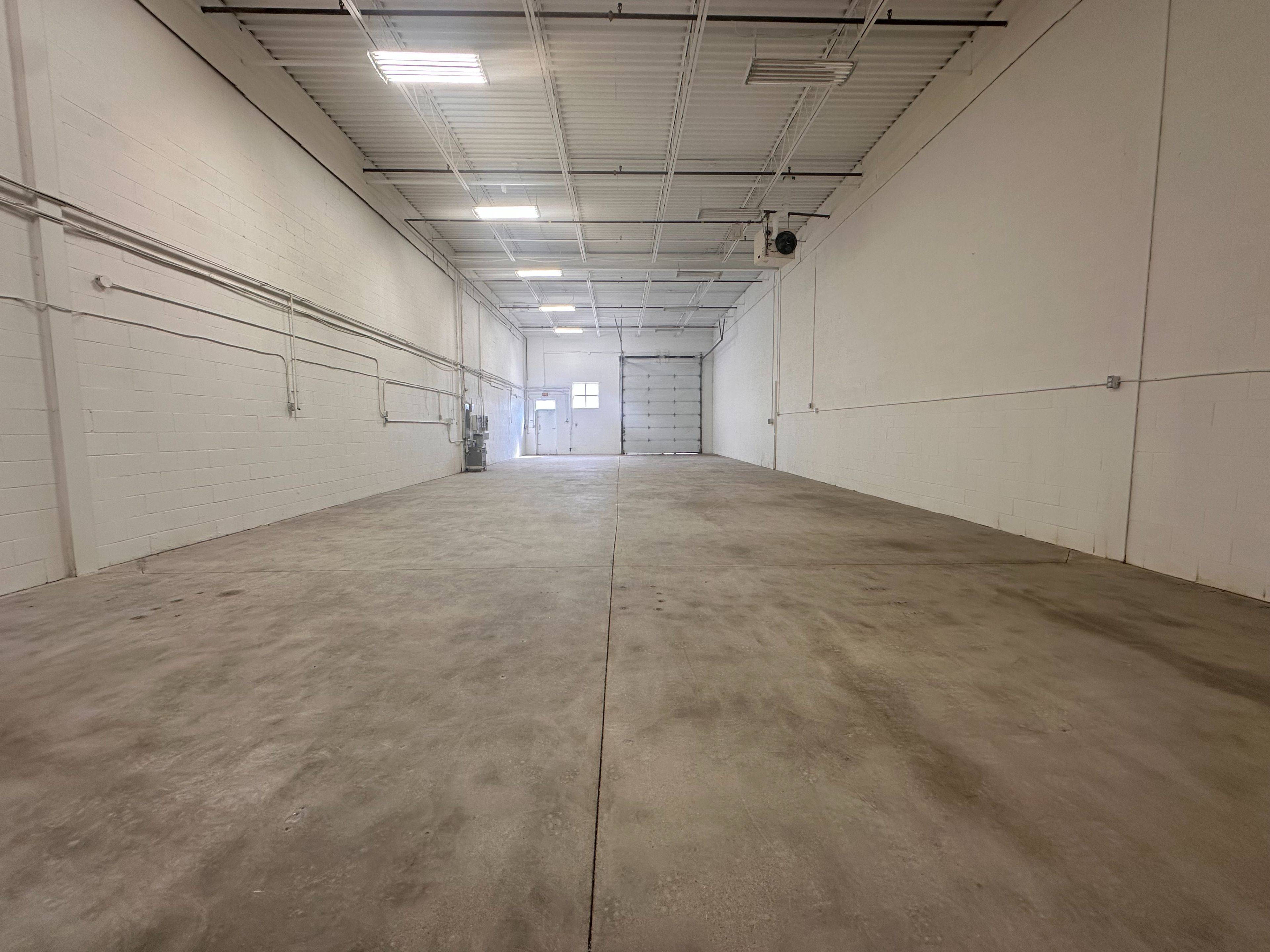 Oakville, ON L6L 6R1,2172 Wyecroft RD #17