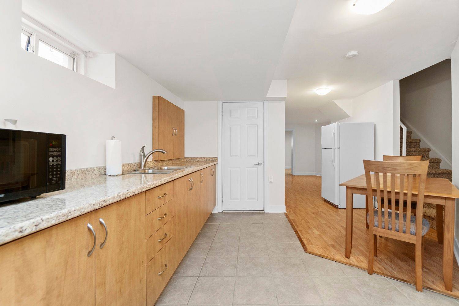 Mississauga, ON L5W 1L5,7170 Para PL #Bsmt