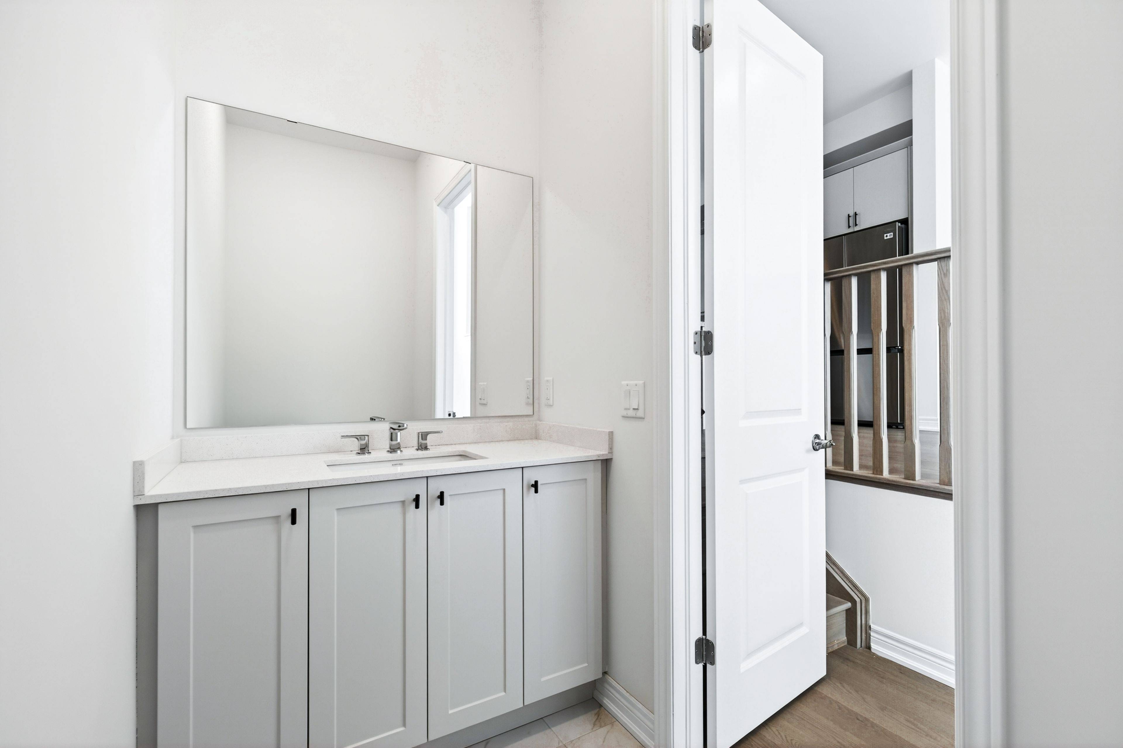 Oakville, ON L6H 0V8,3211 Sixth Line #Unit A