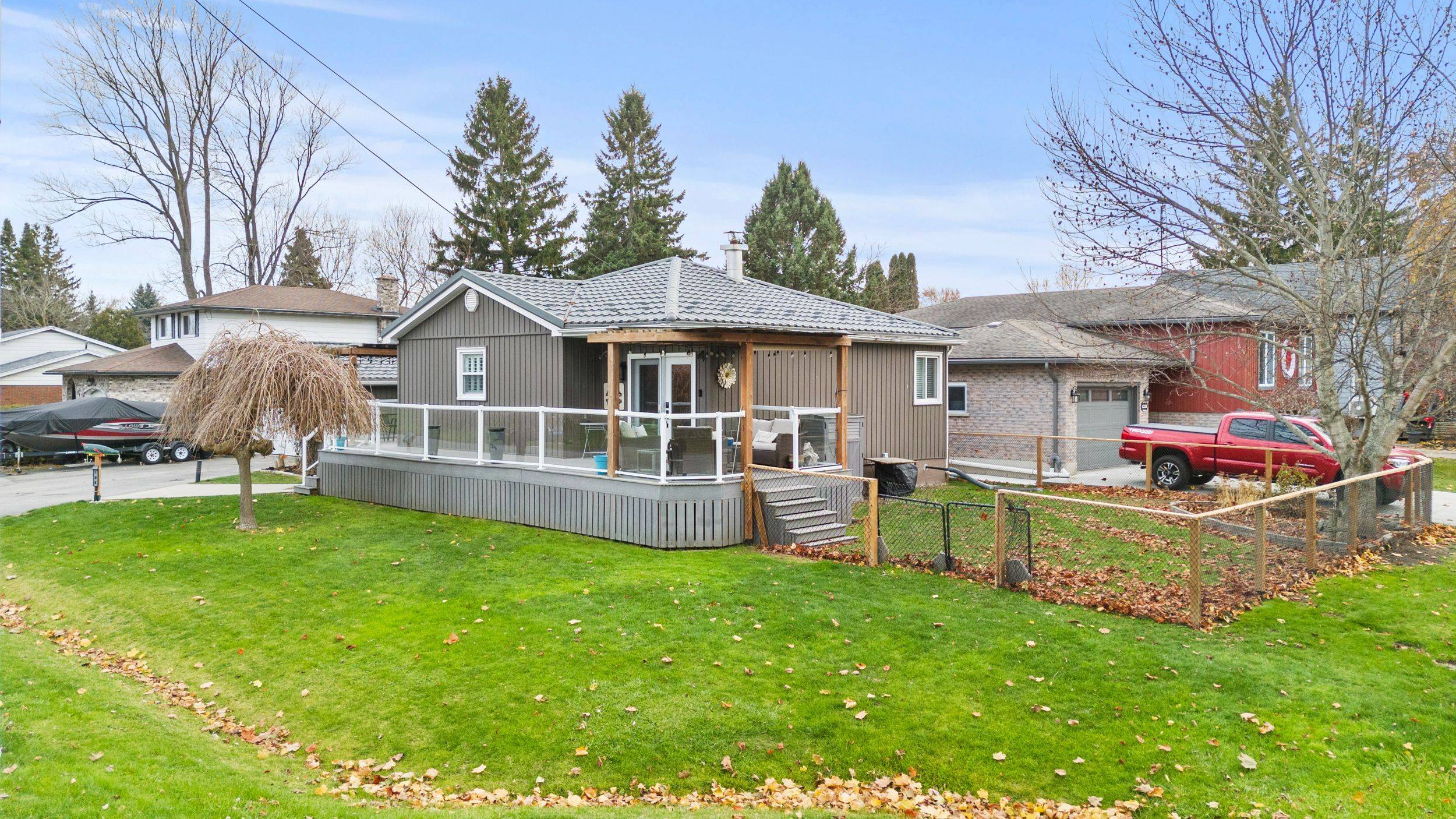 Haldimand, ON N1A 1A1,104 Concession ST E