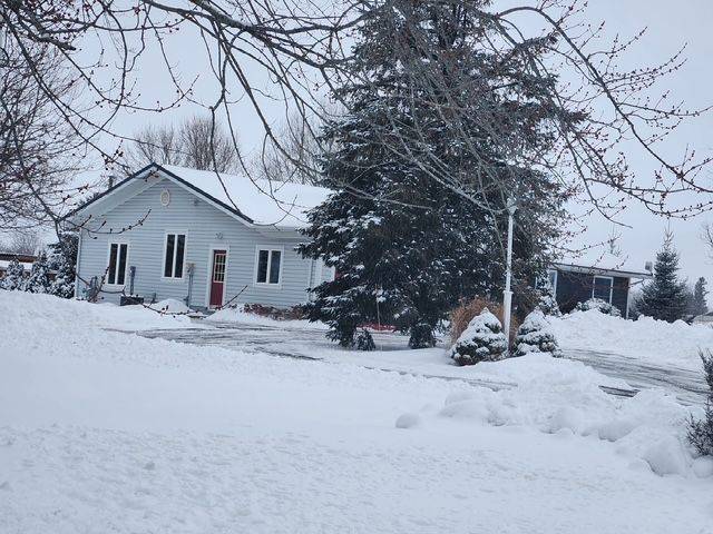 Stirling-rawdon, ON K0K 3E0,288 Edward ST W