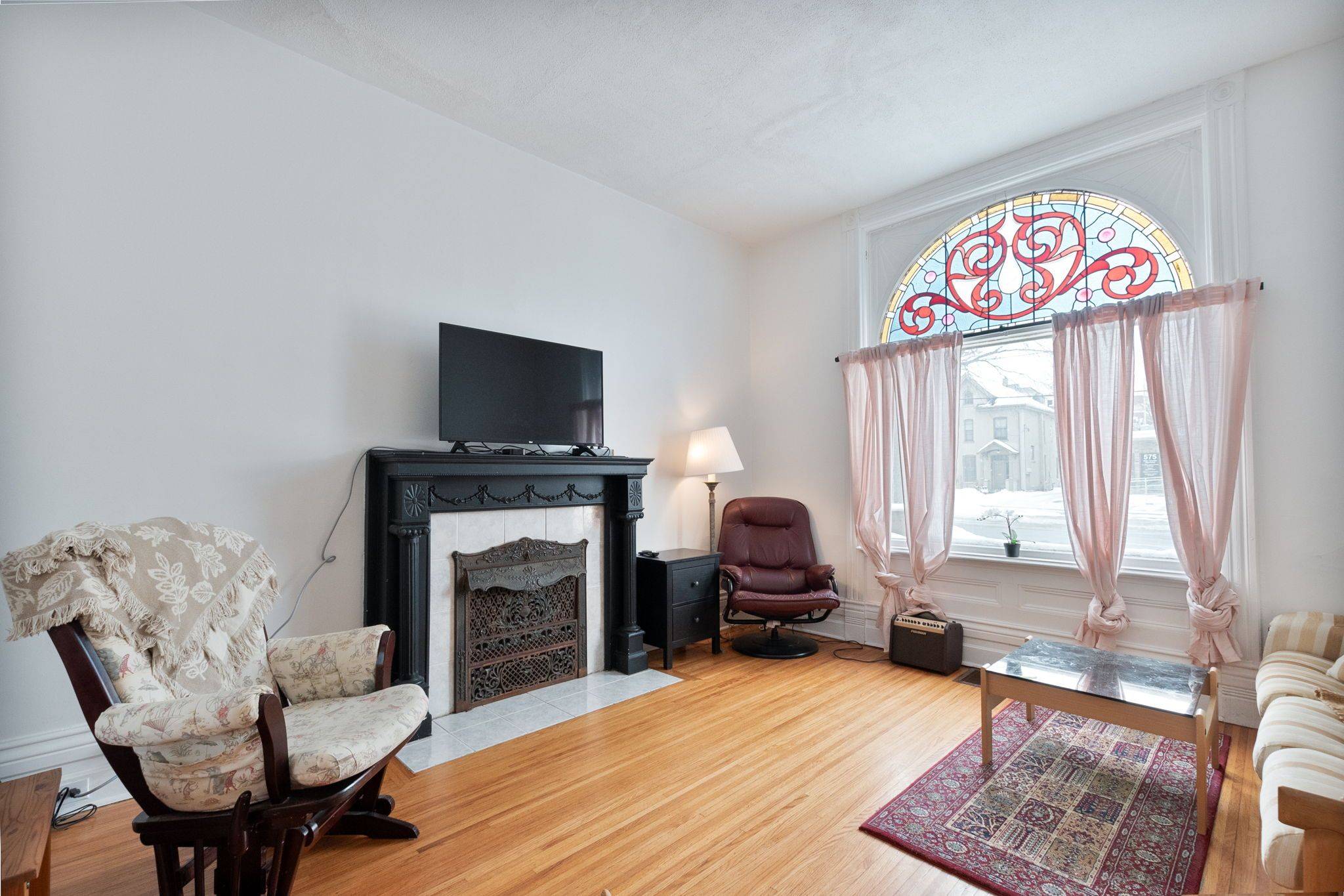 London East, ON N6B 2P9,578 WATERLOO ST