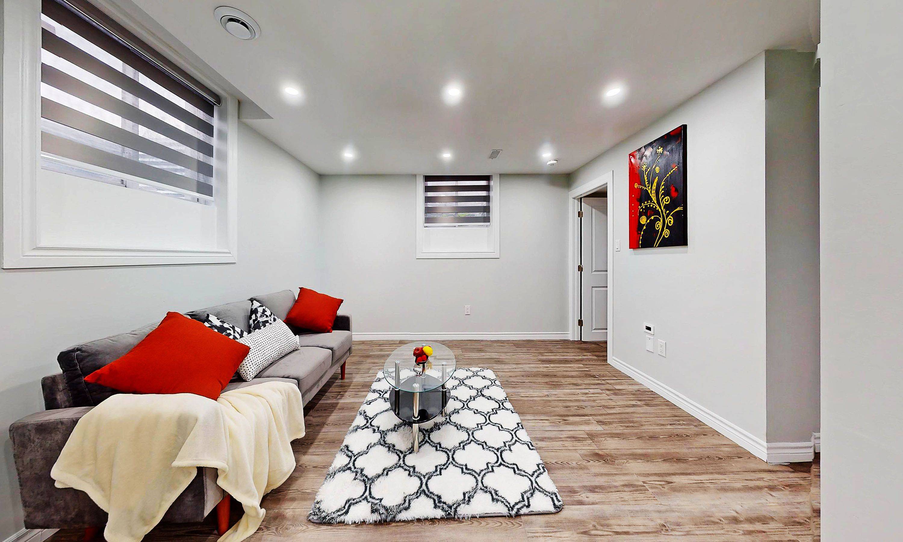 Kitchener, ON N2K 0C7,85 Eaglecrest ST #Lower