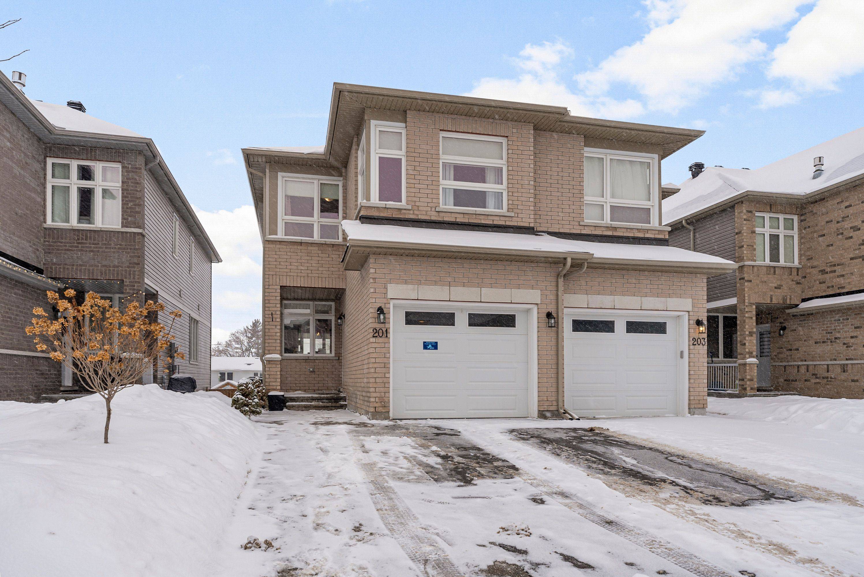 Arnprior, ON K7S 0H1,201 Bert Hall ST