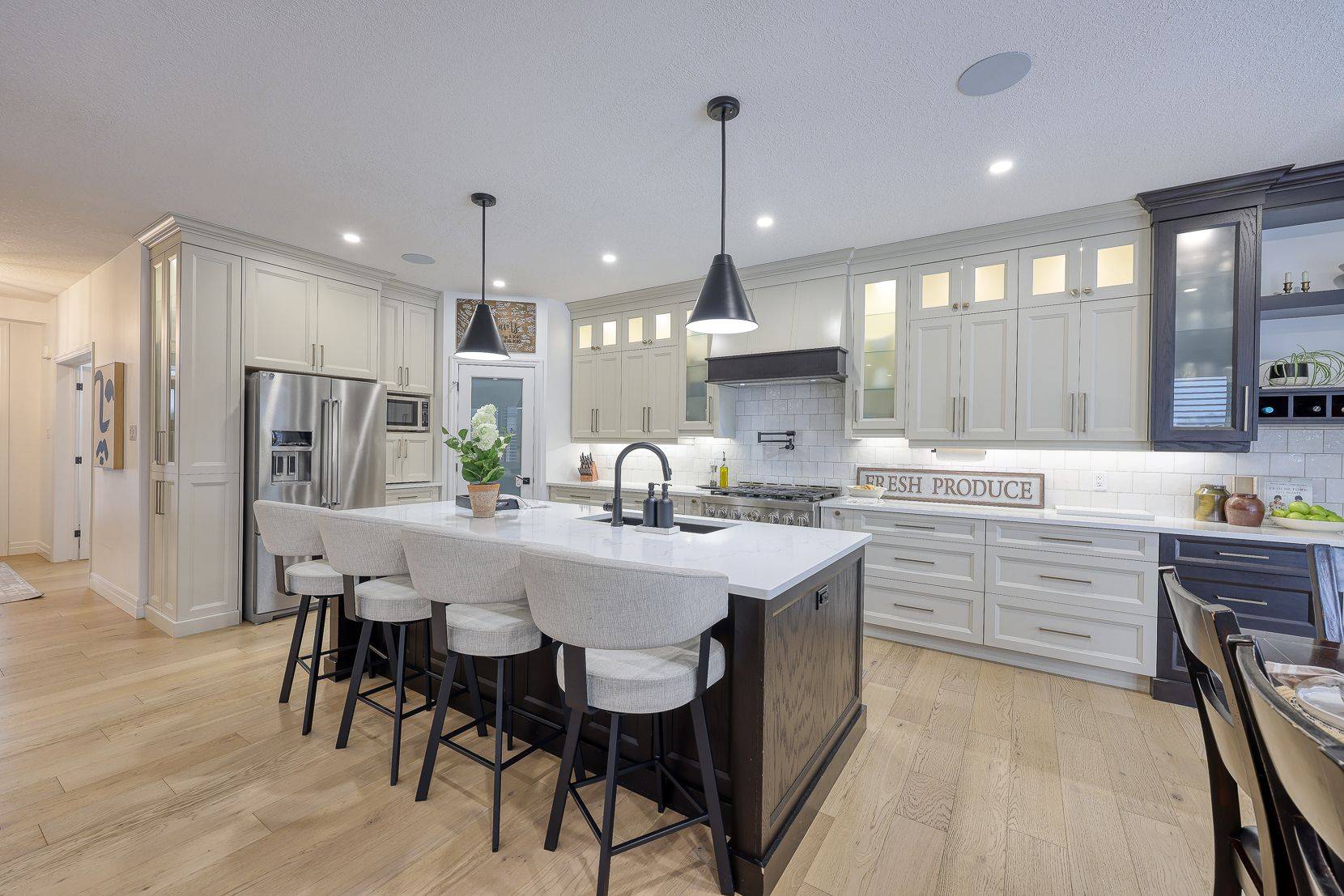 Thames Centre, ON N0L 1G2,56 Hazelwood PASS