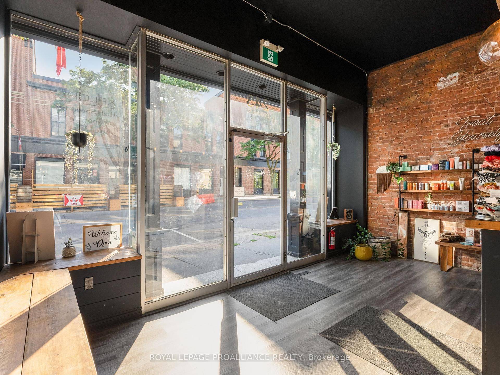 Cobourg, ON K9A 3P9,243 Division ST