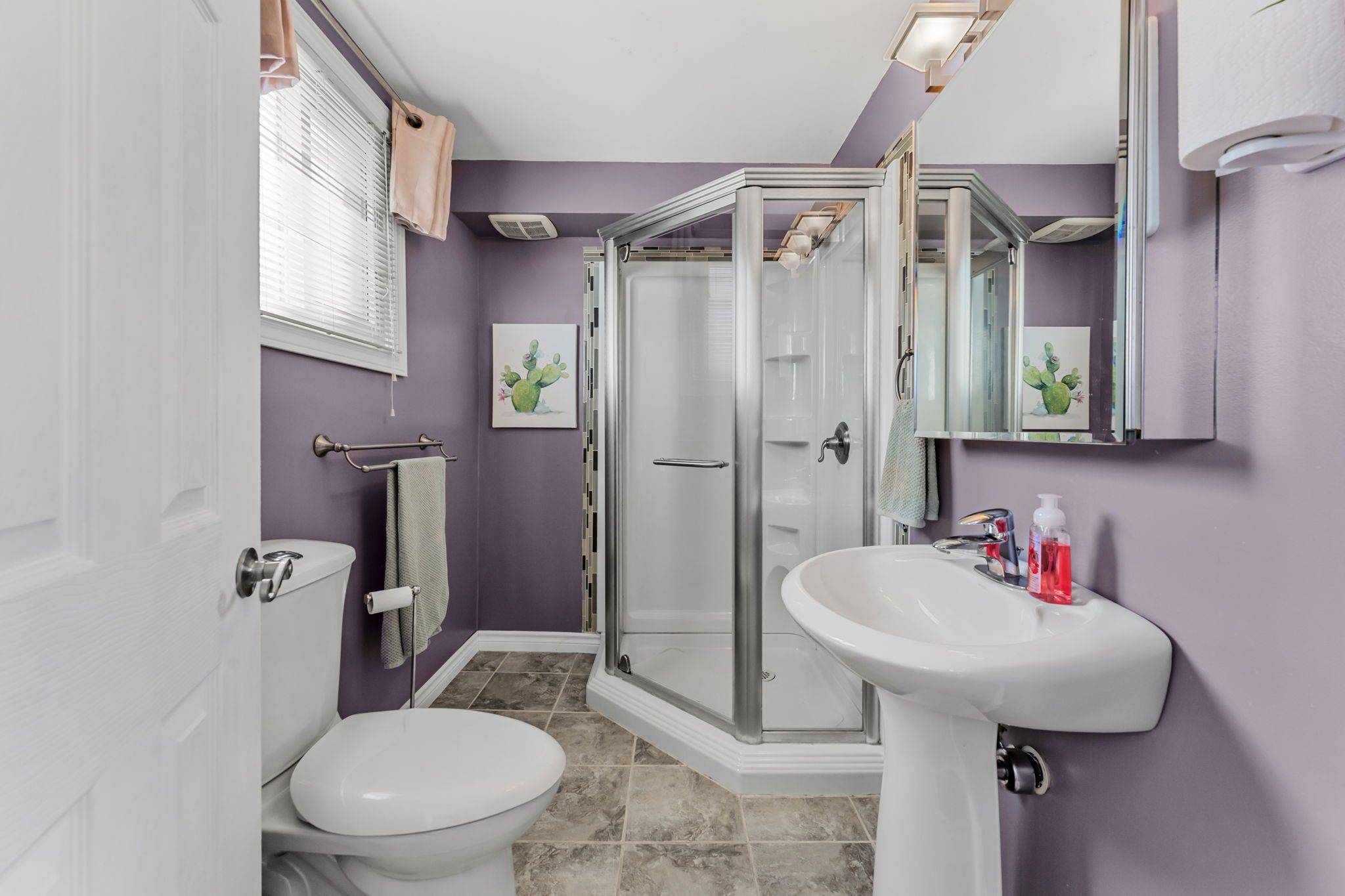 Niagara Falls, ON L2J 2C3,7210 Woodington RD