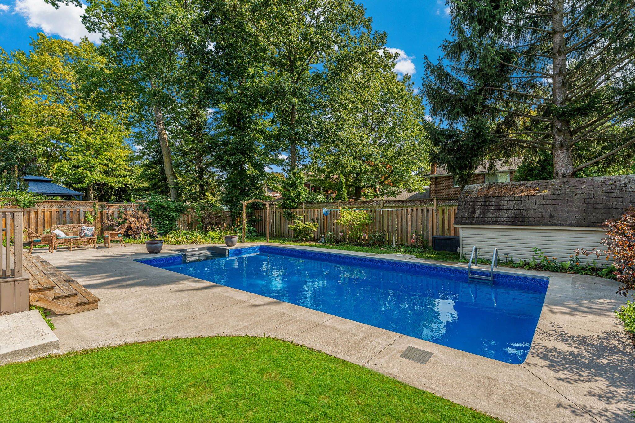 Niagara Falls, ON L2J 2C3,7210 Woodington RD