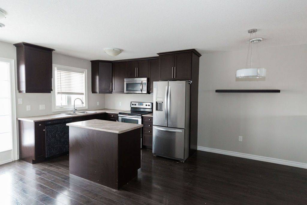 London South, ON N6M 0A7,3320 Meadowgate BLVD #72