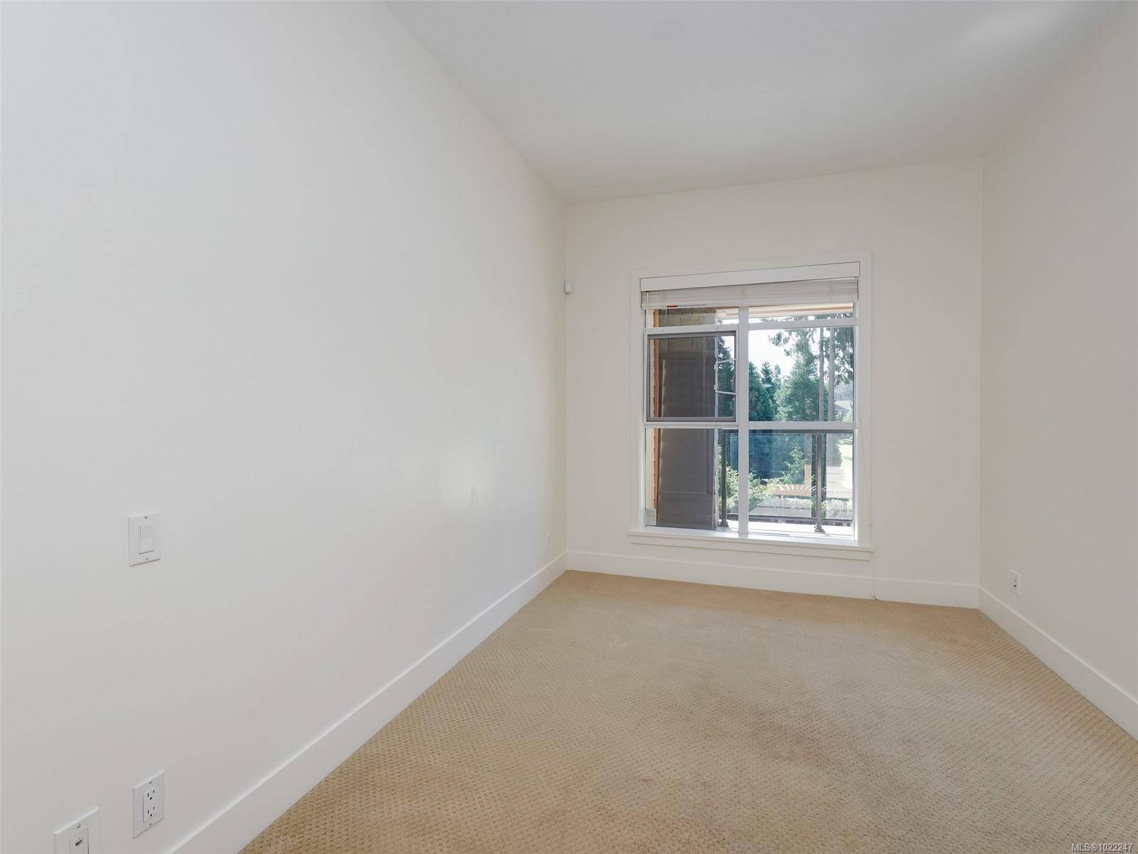 Langford, BC V9B 0A4,1400 Lynburne Pl #218