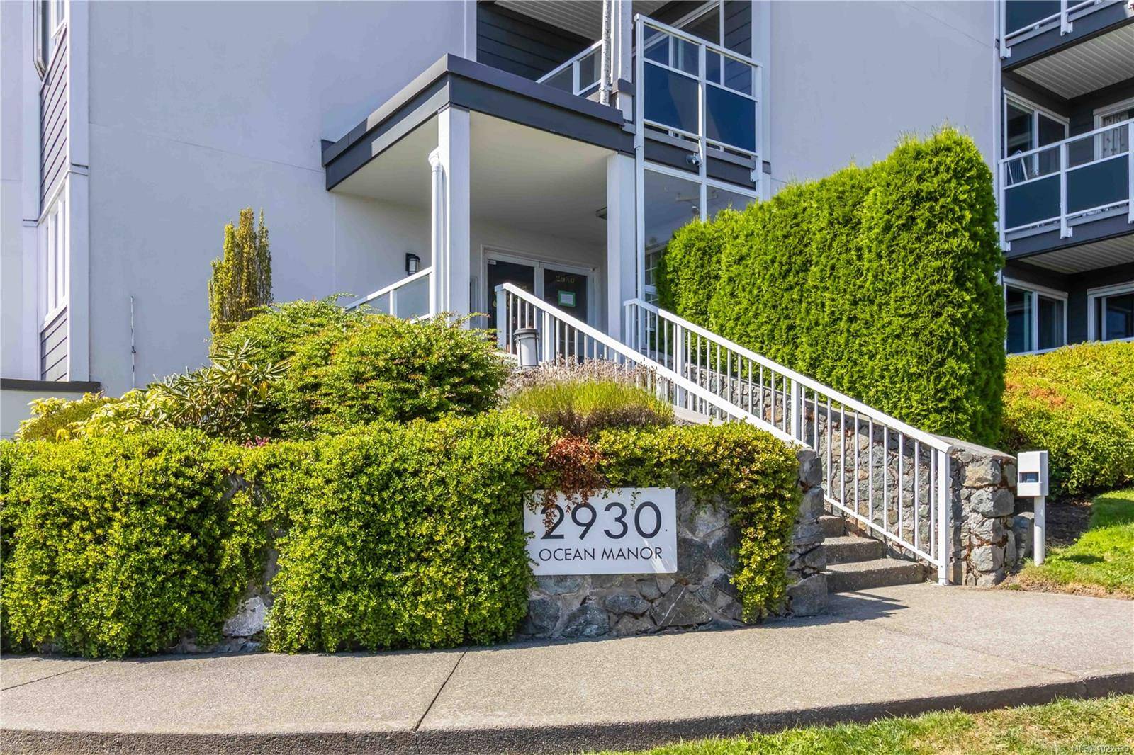 Victoria, BC V9A 1P5,2930 Washington Ave #236