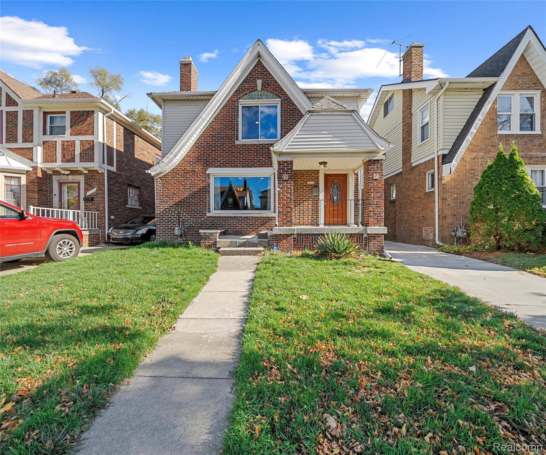 Detroit, MI 48221,16554 Muirland ST