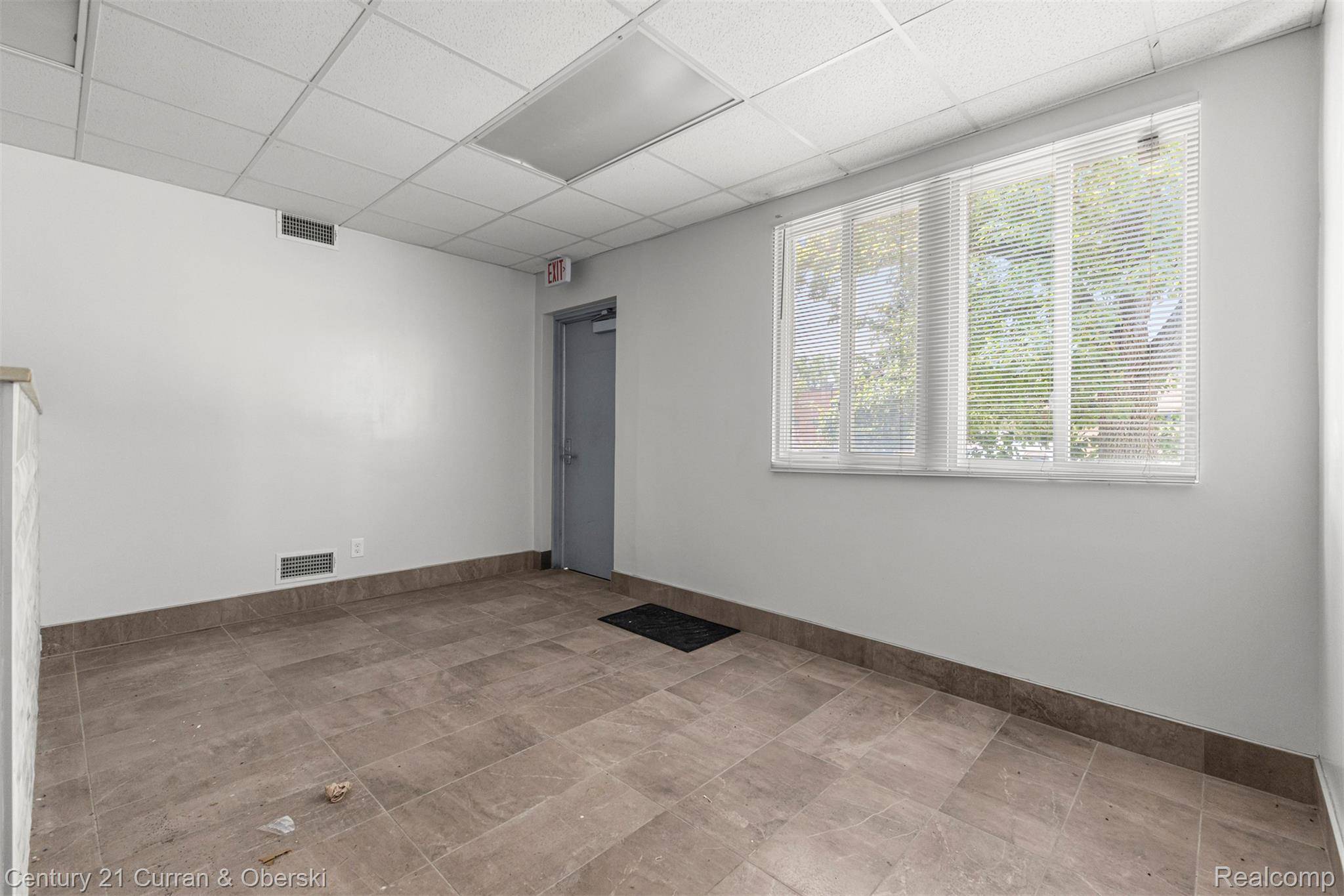 Redford, MI 48239,15116 Beech Daly RD