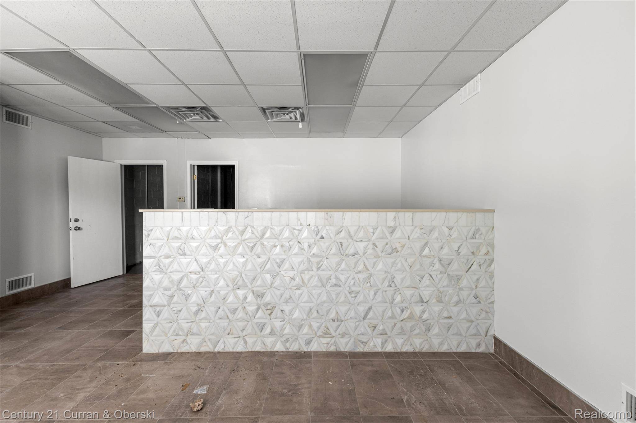 Redford, MI 48239,15116 Beech Daly RD