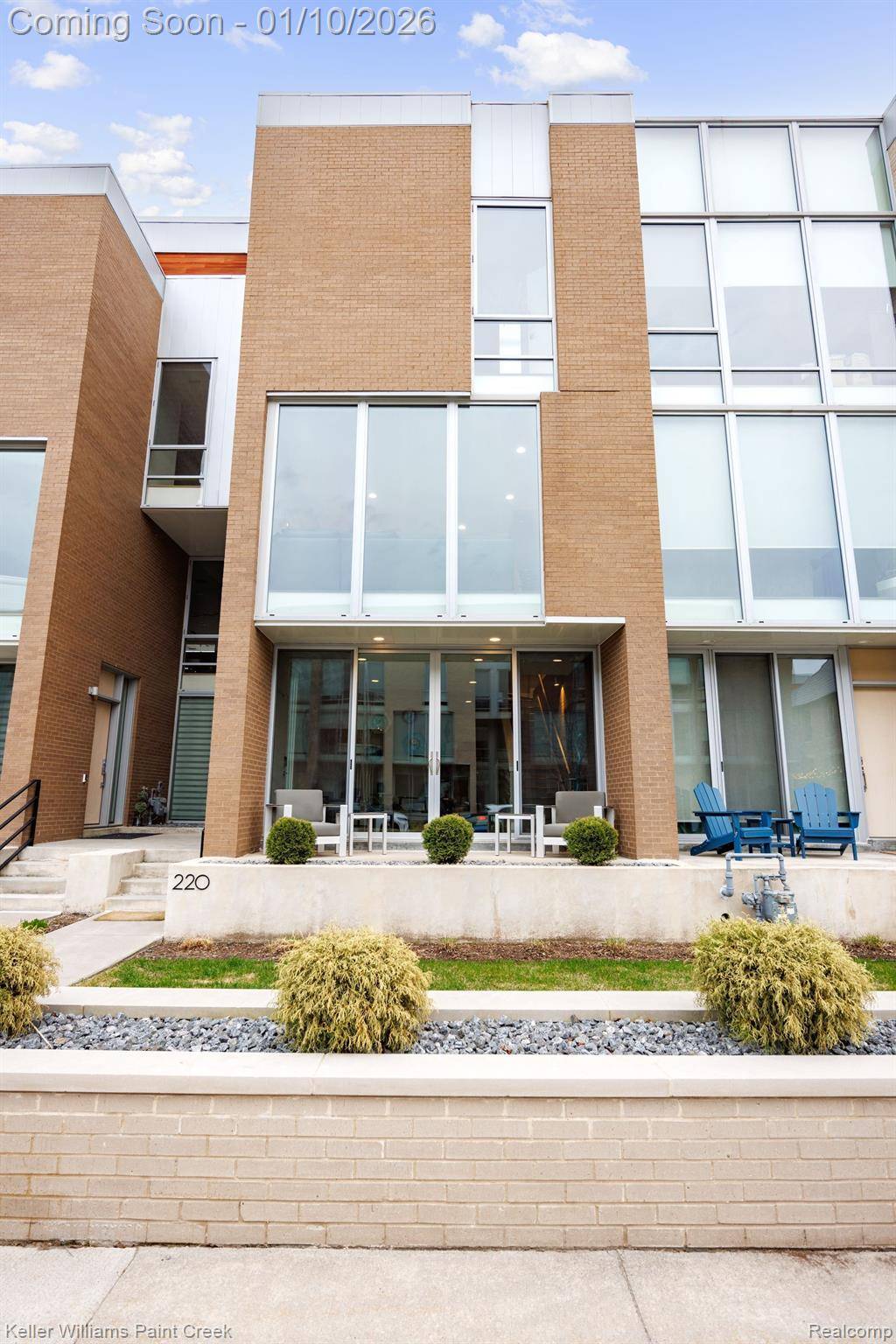 Detroit, MI 48201,220 ALFRED ST