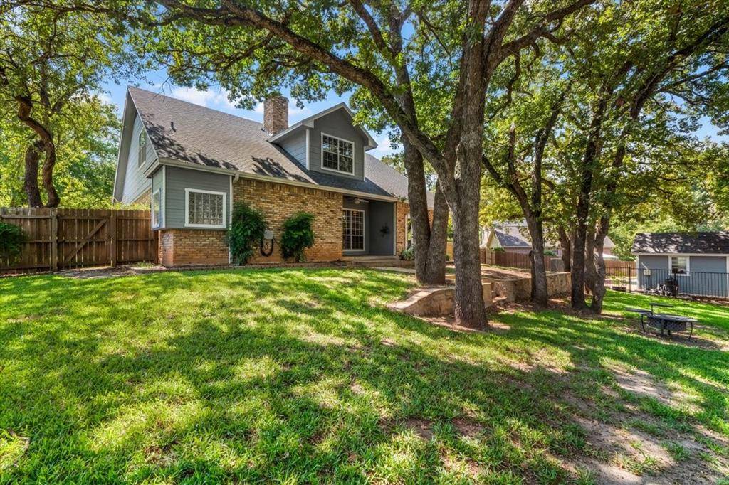 Weatherford, TX 76087,104 Carriage Hill Court