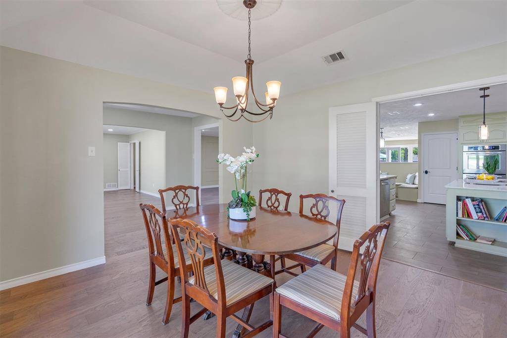 Dallas, TX 75229,3708 Waldorf Drive