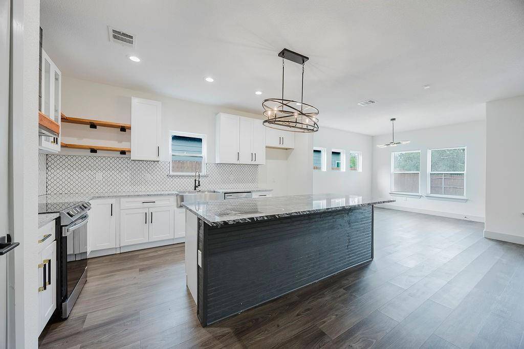 Fort Worth, TX 76105,3008 Walker Street