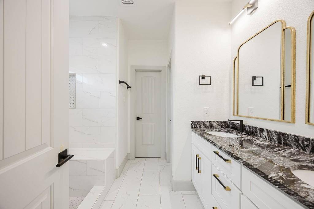 Fort Worth, TX 76105,3008 Walker Street