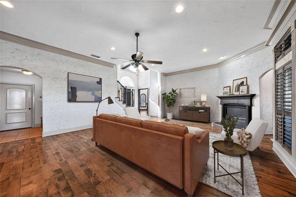 Fort Worth, TX 76028,845 Thomas Crossing Drive