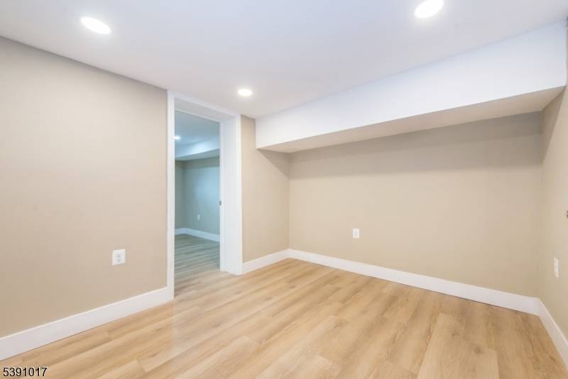 Prospect Park Boro, NJ 07508,95 N 16th St