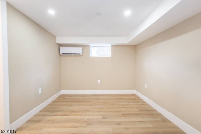 Prospect Park Boro, NJ 07508,95 N 16th St