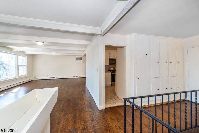 Montville Twp., NJ 07082,22 Bott Ln