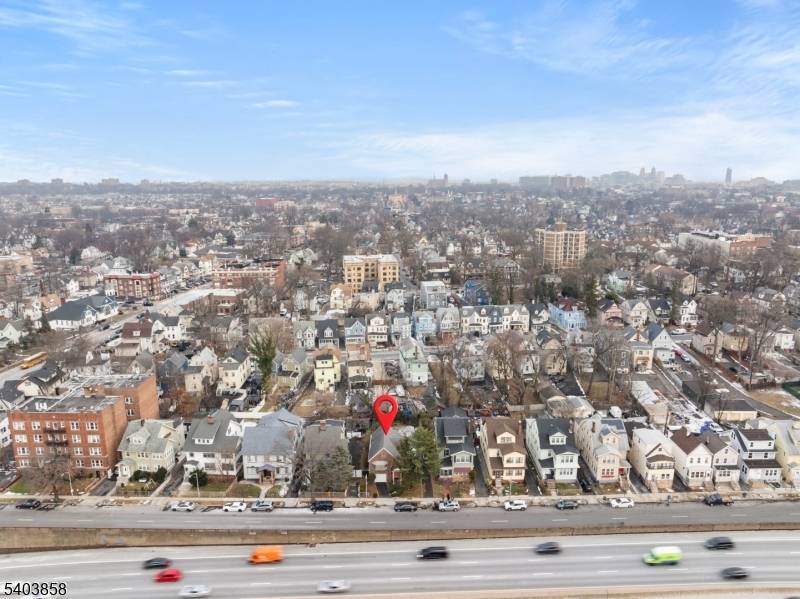 East Orange City, NJ 07017,220 N Oraton Pkwy