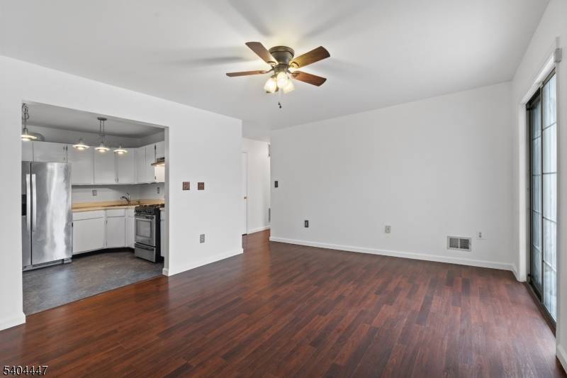 North Brunswick Twp., NJ 08902,12 Kingston Run