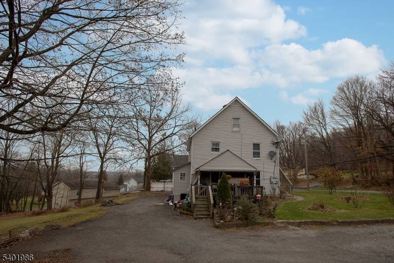 Hamburg Boro, NJ 07419,142 Rt 23