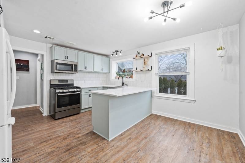 Franklin Twp., NJ 08540,443 Bunker Hill Rd