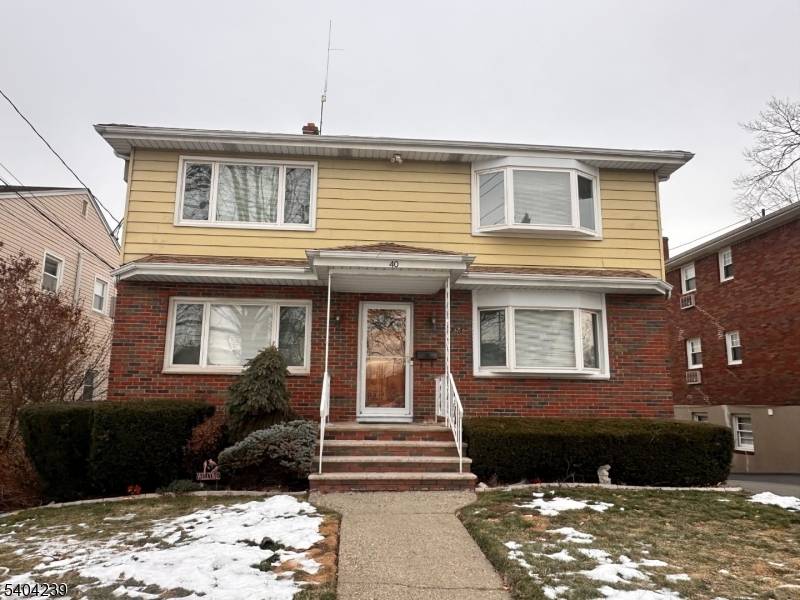 Clifton City, NJ 07012,40 Scoles Ave #2