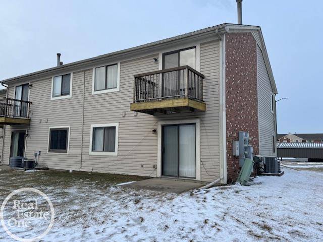 Roseville, MI 48066,30757 Hidden Pines LN