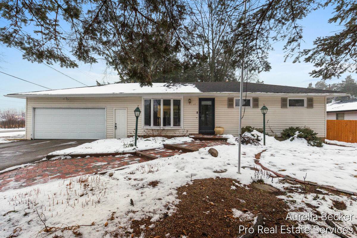 Grand Rapids, MI 49534,17 Sunset Hills AVE NW