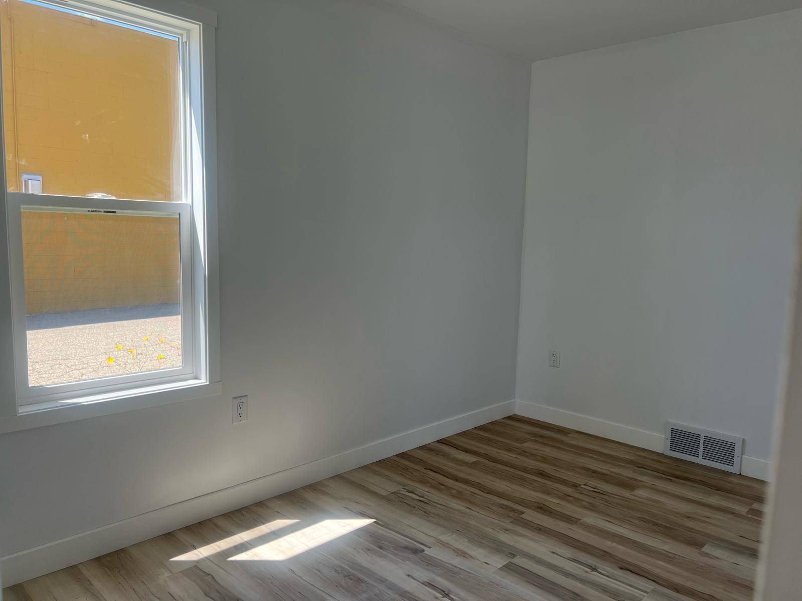 Lansing, MI 48911,5214 S Pennsylvania AVE