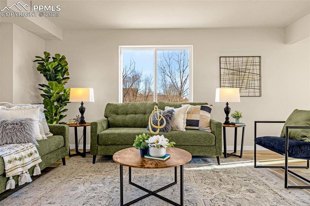 Colorado Springs, CO 80907,701 Little Bear GRV