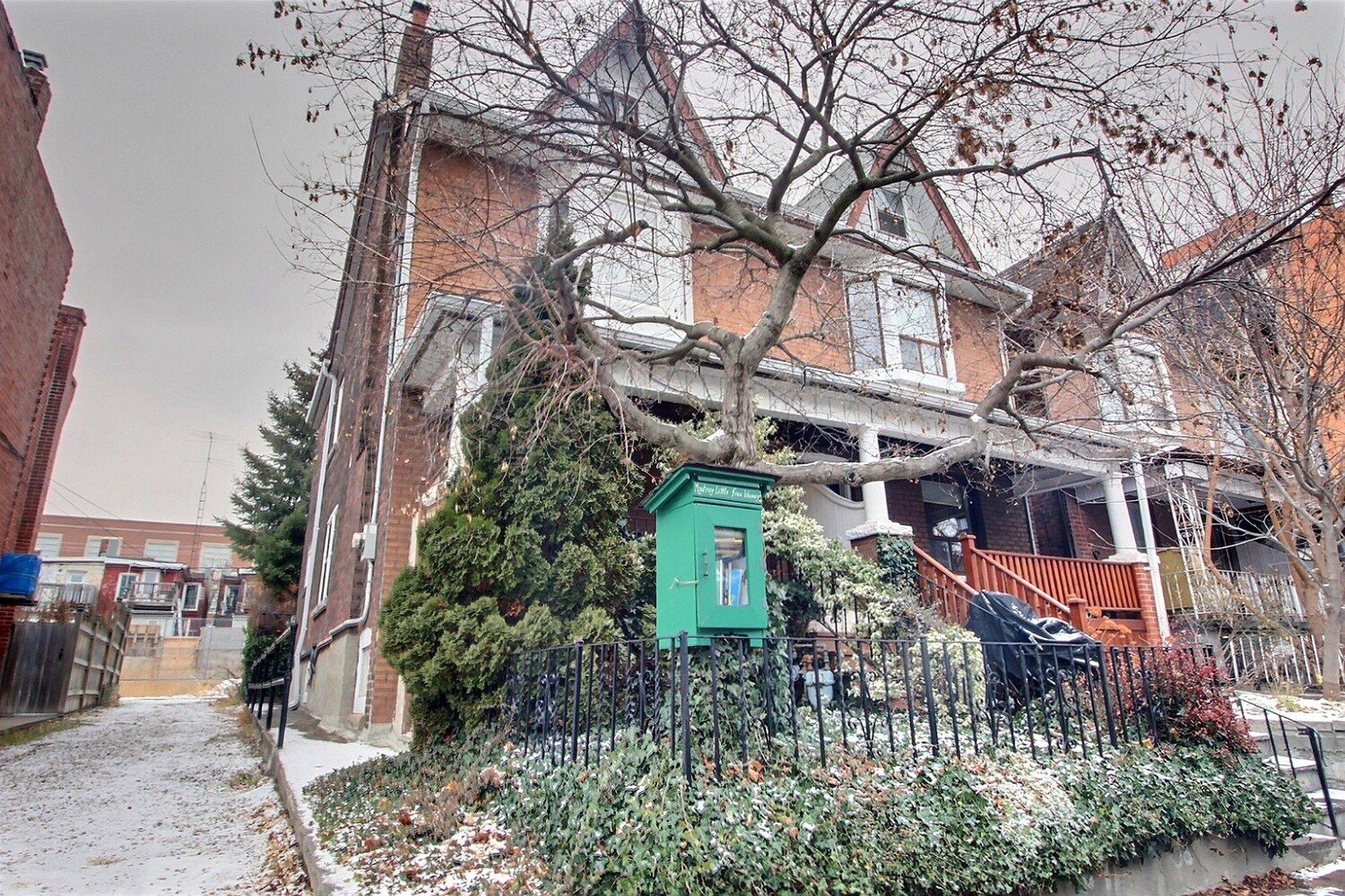 Toronto C01, ON M6K 1W5,62 Moutray ST